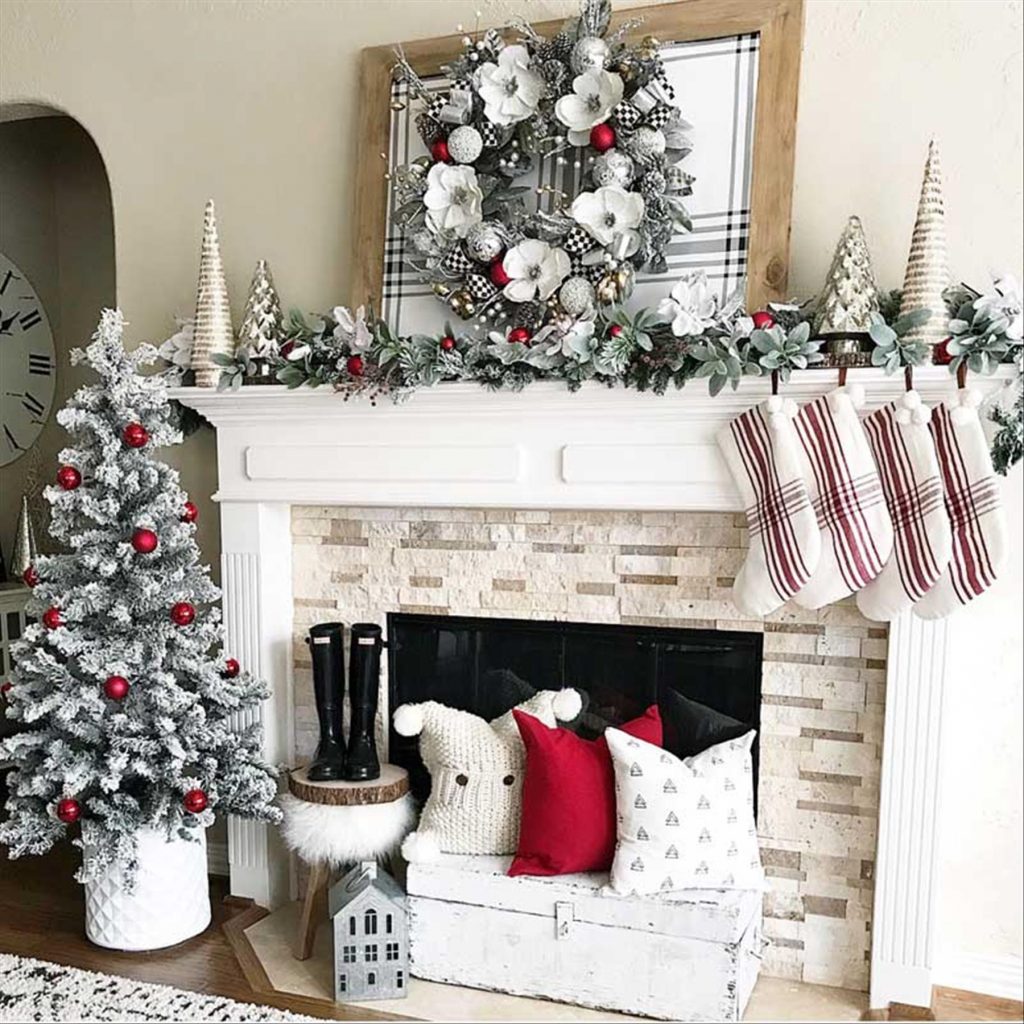 30 Cozy Christmas Fireplace Decor Ideas To Warm Your Holiday