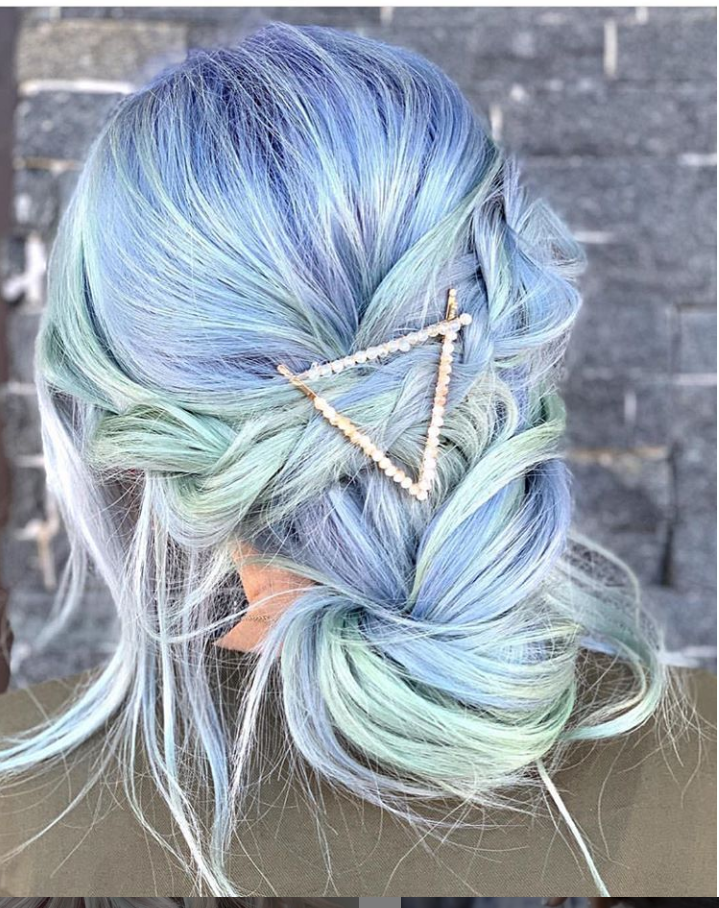 42 Chic Blue Highlights Hair Color And Hairstyle Ideas For Short & Long Hair