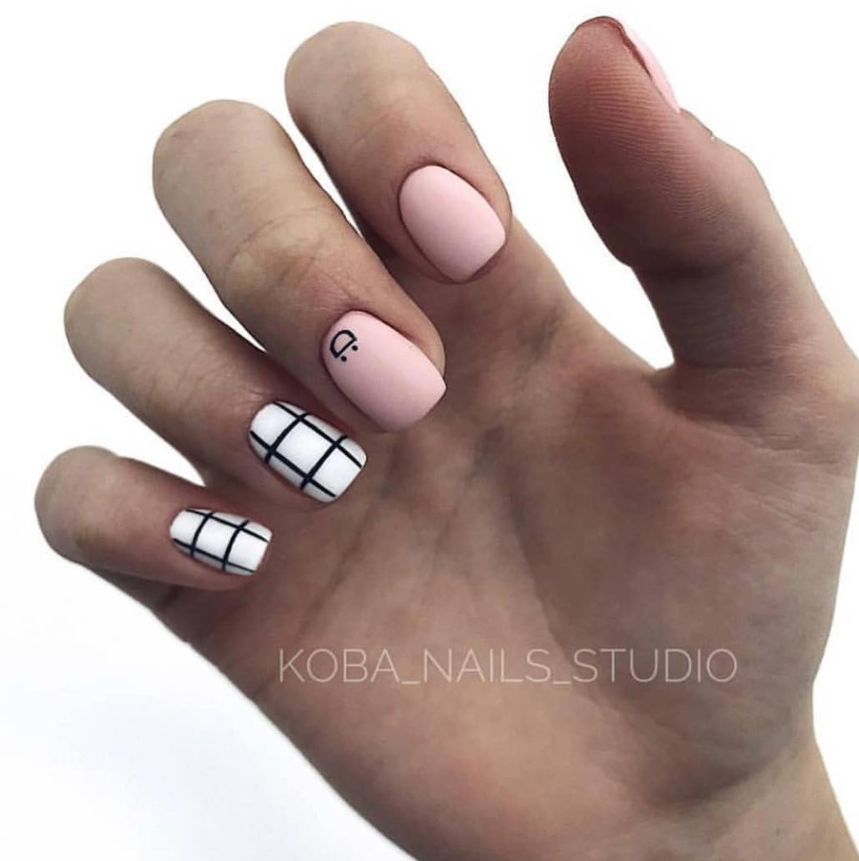 60+ Acrylic Square Nails Design And Color Ideas For Short Nai60+ Acrylic Square Nails Design And Color Ideas For Short Nails— White Black & Pinkls— White Black & Pink