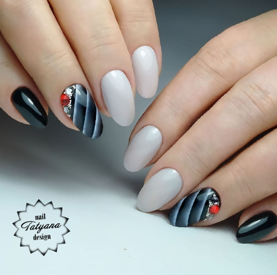 56 Pretty Short Acrylic Nails Ideas That Look Natural For Spring