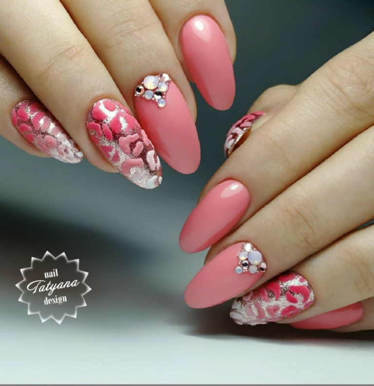 56 Pretty Short Acrylic Nails Ideas That Look Natural For Spring - Page ...