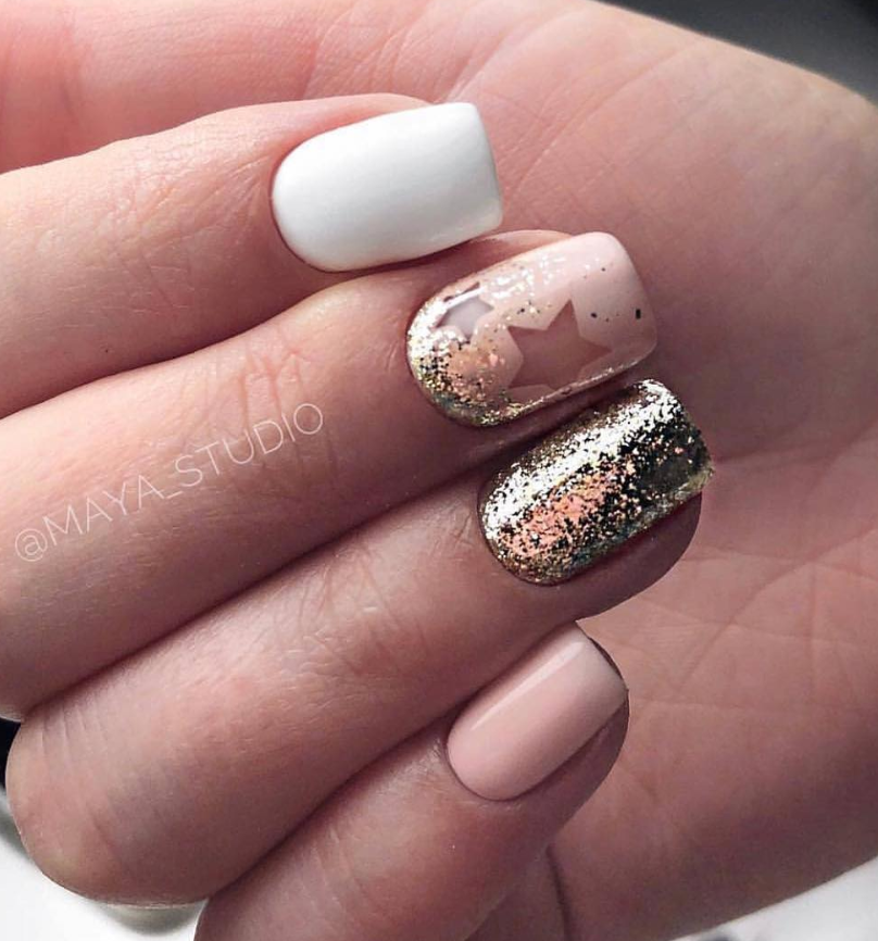 60+ Acrylic Square Nails Design And Color Ideas For Short Nails— White Black & Pink