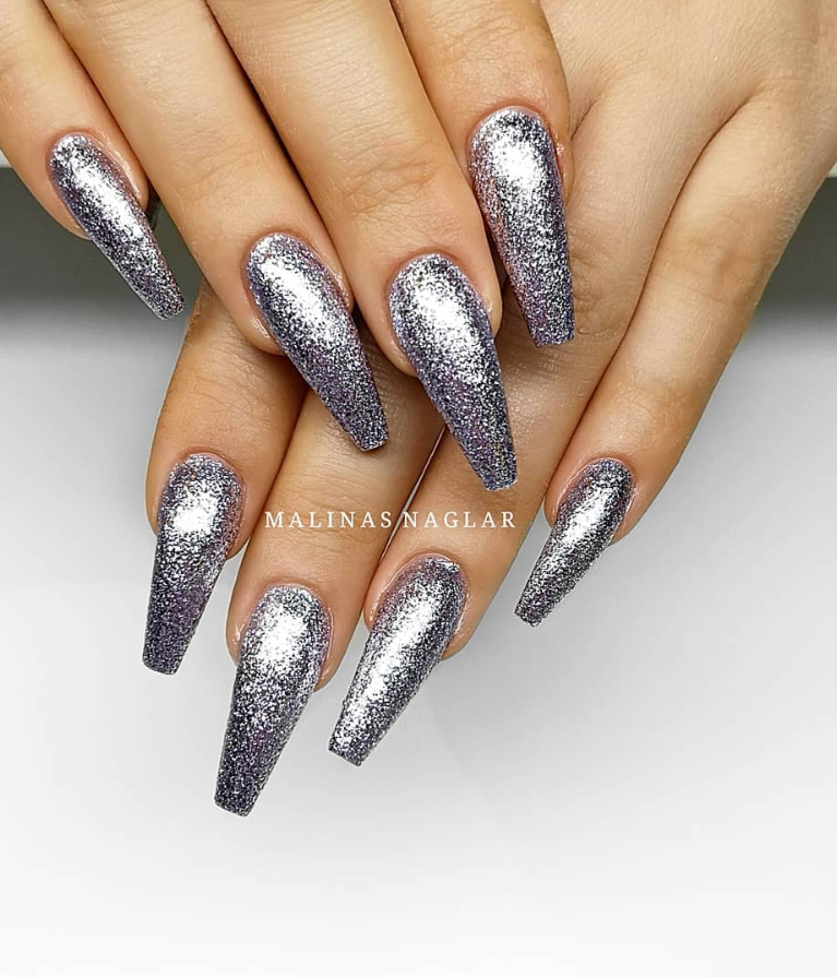 60 Trendy Sparkle Acrylic Coffin Nails Design With Glitters Inspiration 