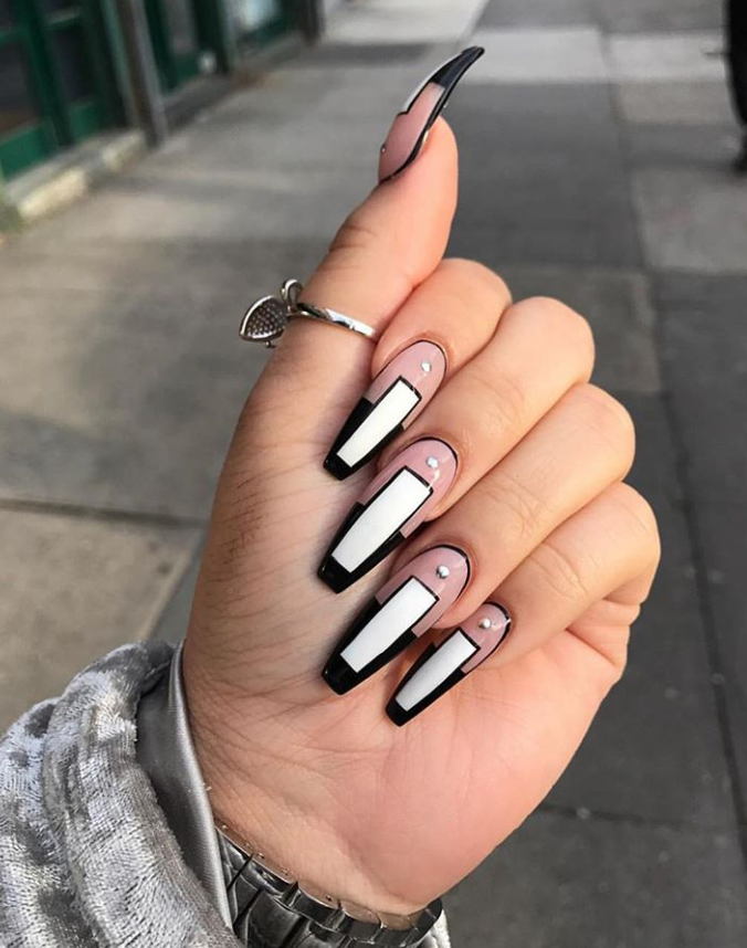 80+ Trendy White Acrylic Nails Designs Ideas To Try