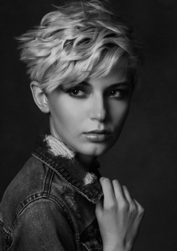 25 Best White Pixie Haircut Ideas For Cool Short Hairstyle - Page 19 of ...