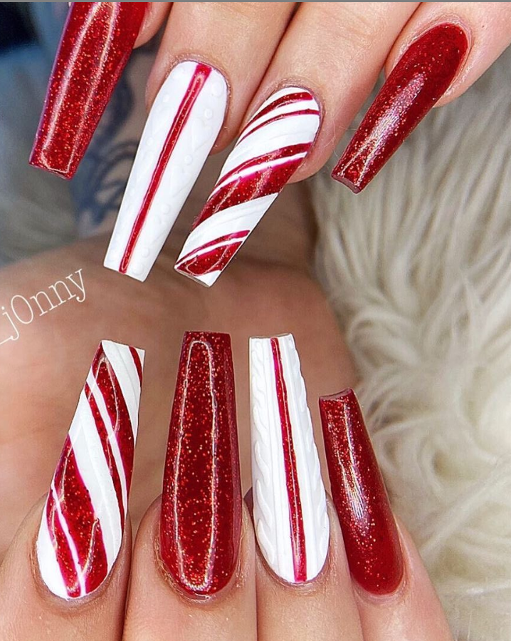 51 Fantastic Christmas Coffin Nails Design With Snowflakes - Page 13 of ...