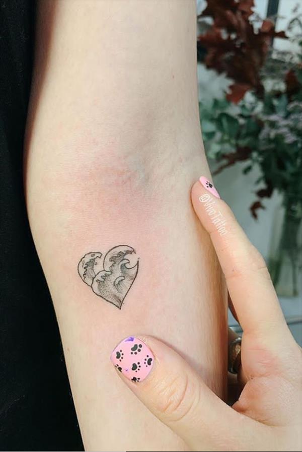 24 Simple Small Heart Tattoo Design For Woman On Valentine's Day To Show Your Love - Latest ...