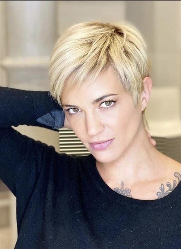 27 Trendy Short Haircut Ideas For Woman 2020