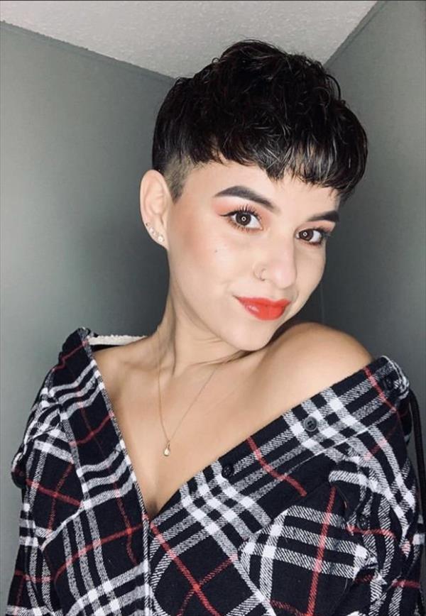 27 Trendy Short Haircut Ideas For Woman 2020