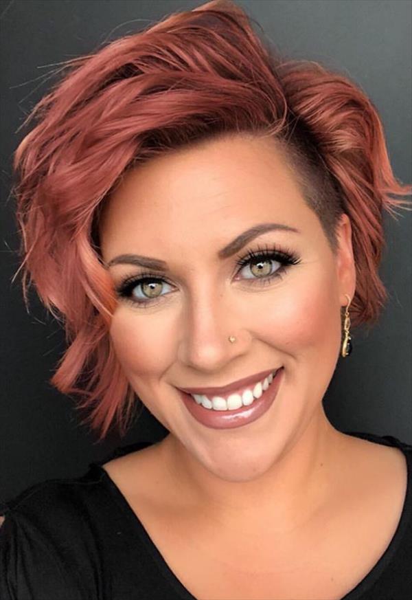 27 Trendy Short Haircut Ideas For Woman 2020