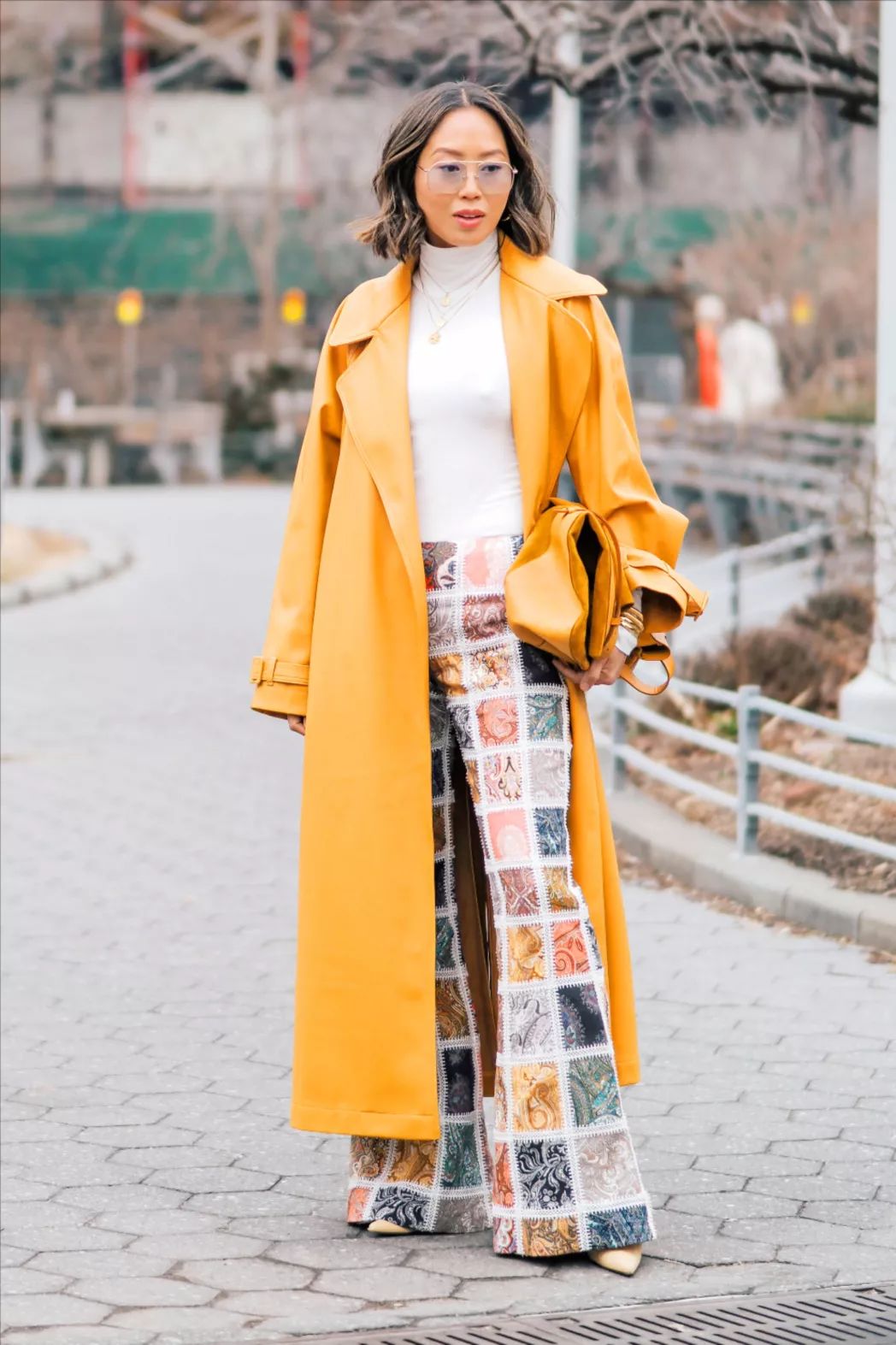 Still Wearing A Camel Coat? It's Time To Change Your Classy Coat In Spring 2020!
