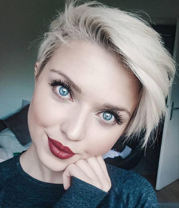 Prediction Of Short Hair In 2020 Short Bob Hair Latest Fashion Trends For Woman