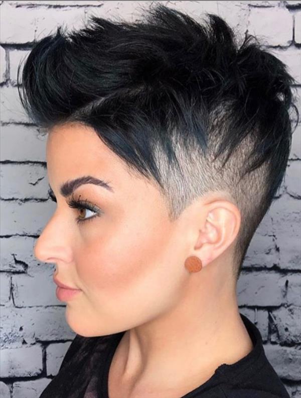 40 Hot Women Hairstyle To Rock Buzzcut Hair Idos And Short Shaved Hair