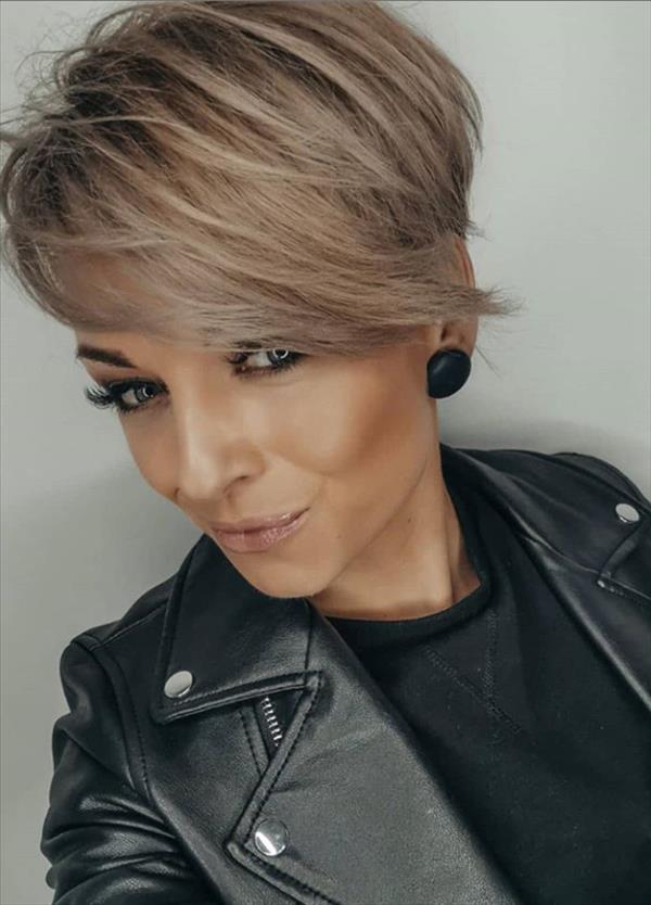 40 Chic Female Short Hairstyle Design To Be Cool Latest Fashion Trends For Woman