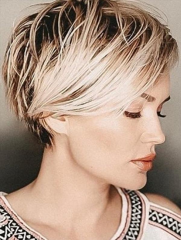 40 Chic Female Short hairstyle design to be cool !