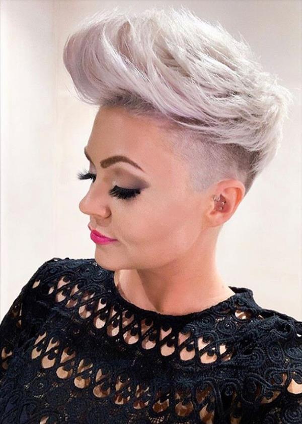 54 Chic Short Pixie Haircut Design Ideas For Woman 2020