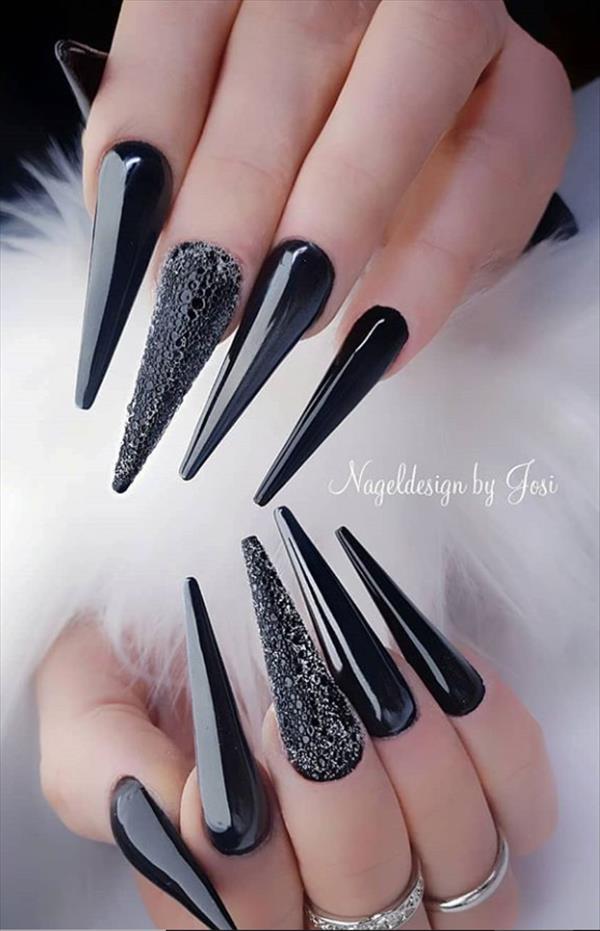 25 Beautiful Acrylic Stiletto Nails Design Ideas 2020 - Fashionsum