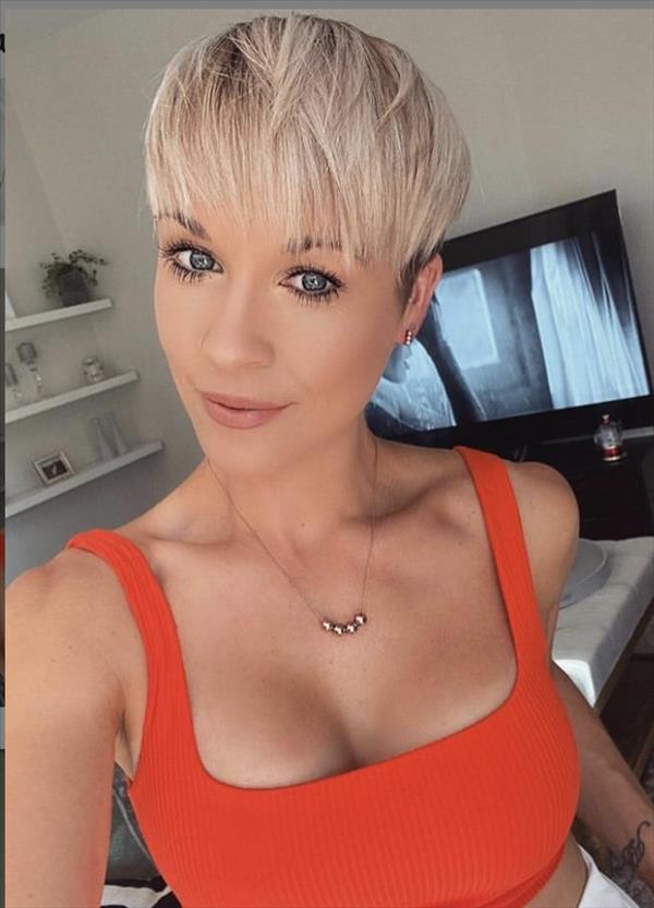 Trendy Short Hairstyle Ideas For Hot Woman To Try This Summer