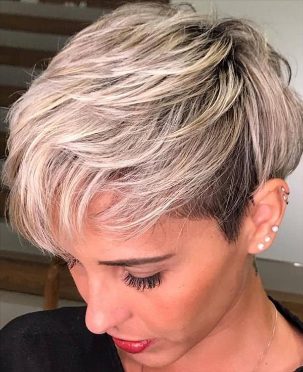 Girls with short hair are not only cute but also cool! - Fashionsum