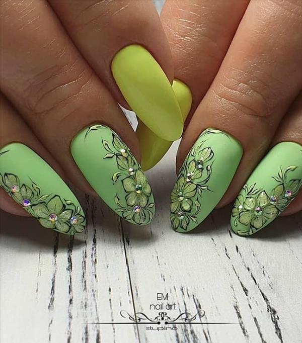 28 Beautiful Flower Nails Design For Yellow Short Nai