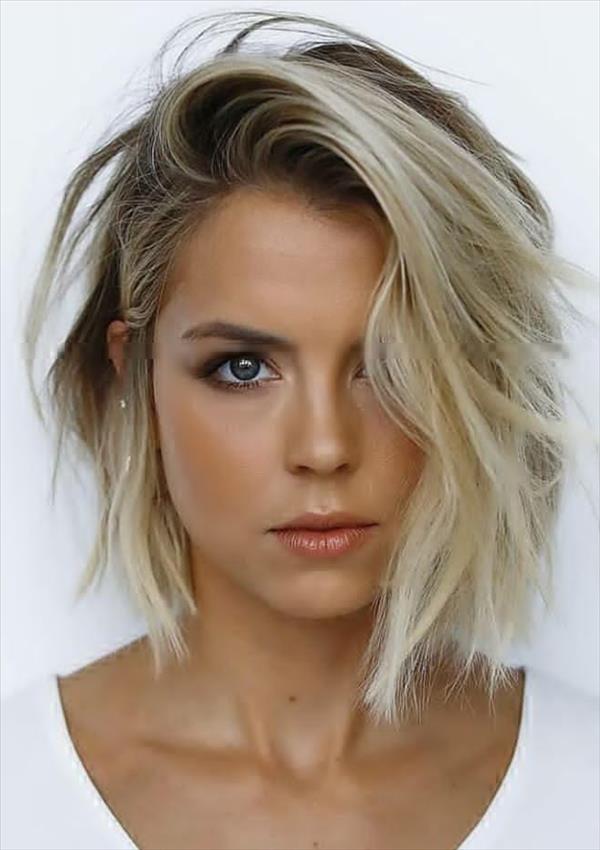 Girls with short hair are not only cute but also cool! - Fashionsum