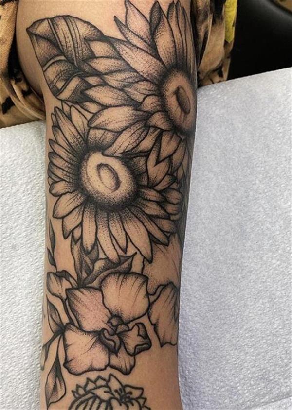 Sunflower Tattoo You Worth Owning In This Summer - Fashionsum