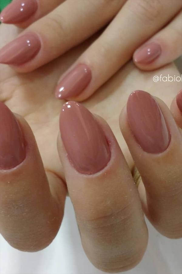 nail inspo short almond simple