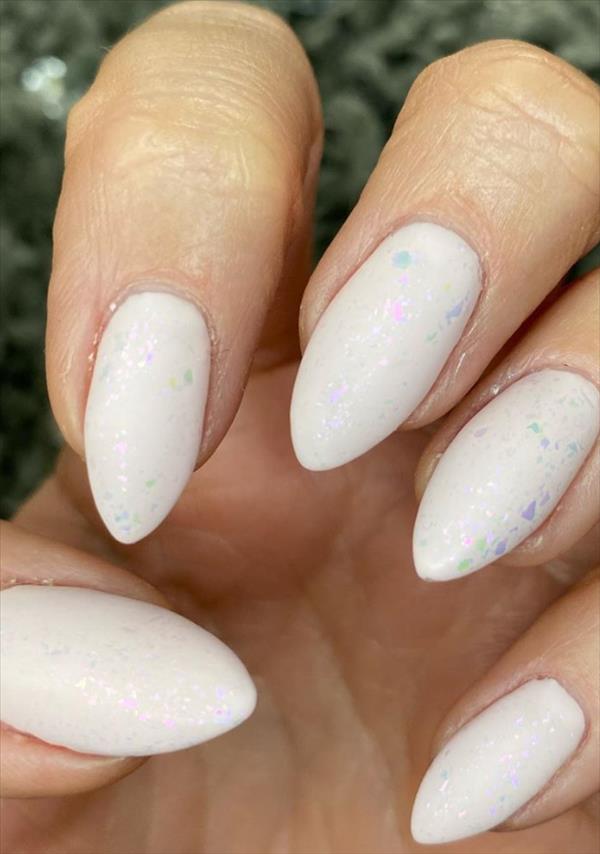 52 Pretty Short Almond Nails Make You Excited This Summer - Fashionsum