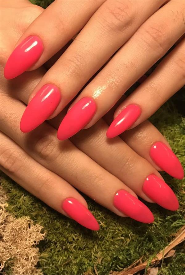 52 Pretty Short Almond Nails Make You Excited This Summer - Fashionsum
