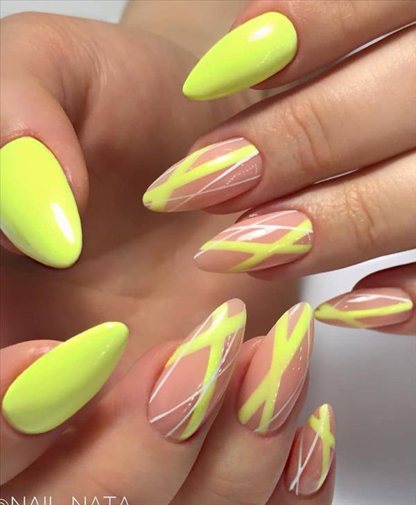 Nails fashion Bright yellow nails color ideas for short summer nails