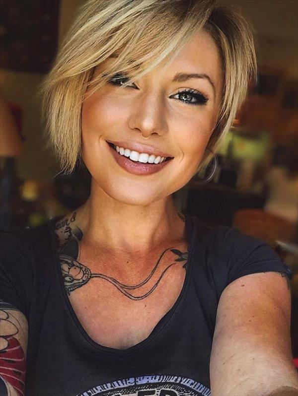 The most fashionable woman short hairstyle for age reduction in 2020