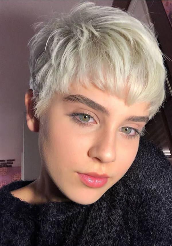 How to style your short pixie haircut design to be cool and stylish?