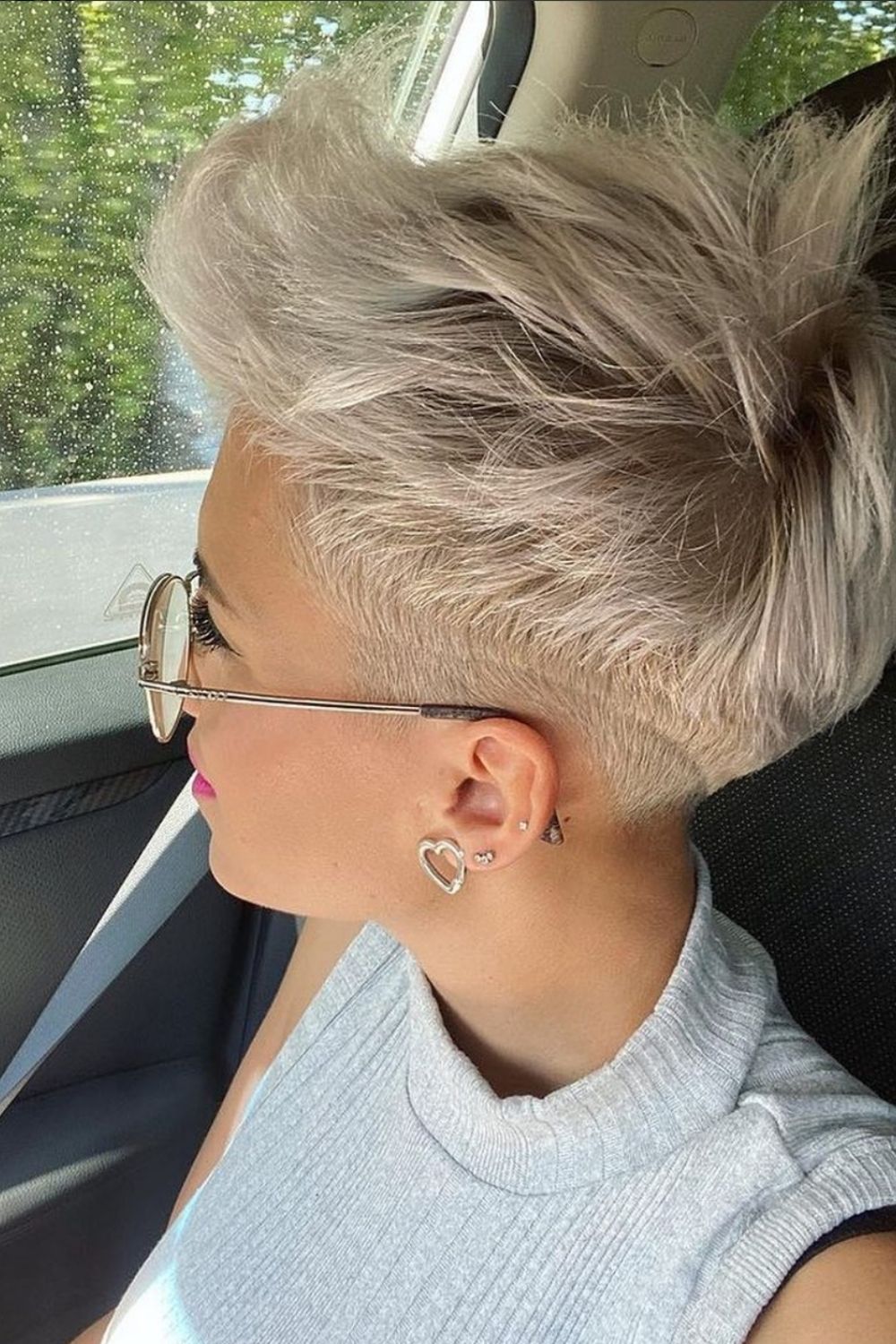 Best short pixie haircut and pixie hair styling ideas for fine hair