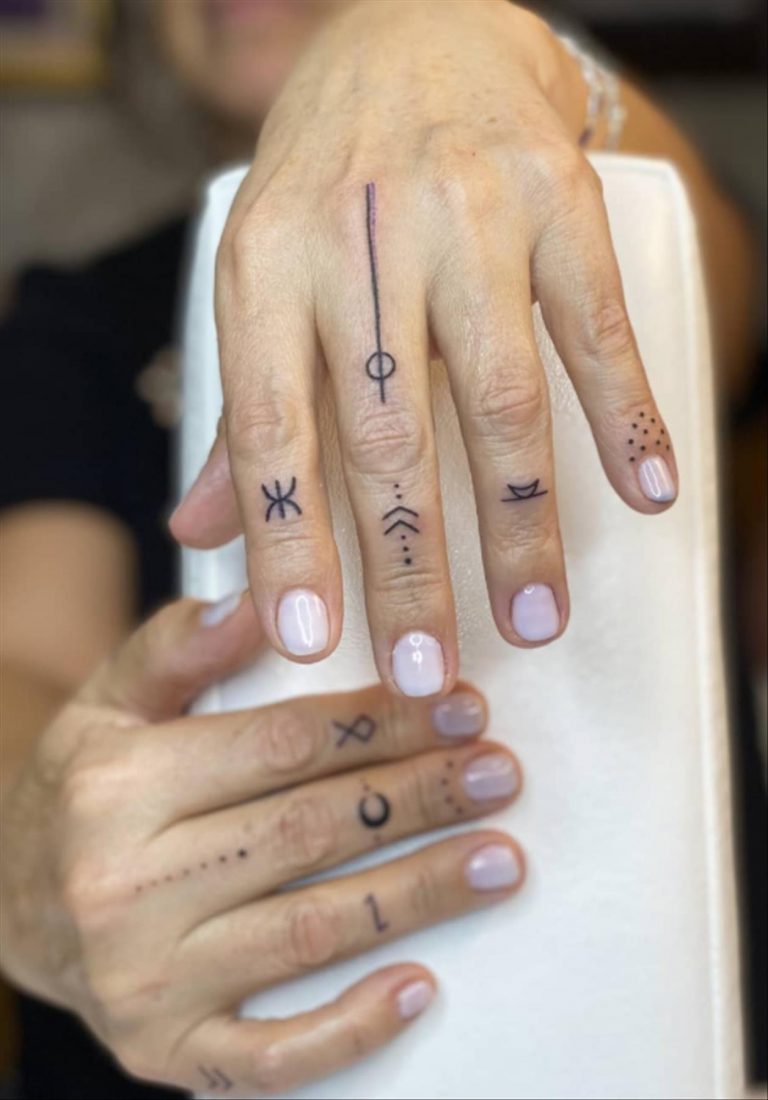 40+ Pretty finger tattoos for girls with meaning Fashionsum
