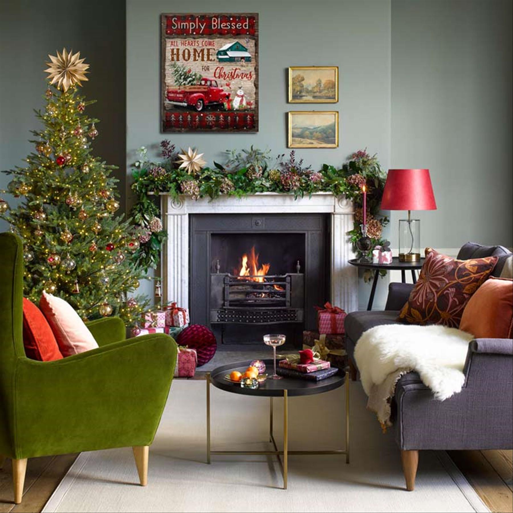 Cozy Christmas fireplace decor ideas to Warm Your Holiday