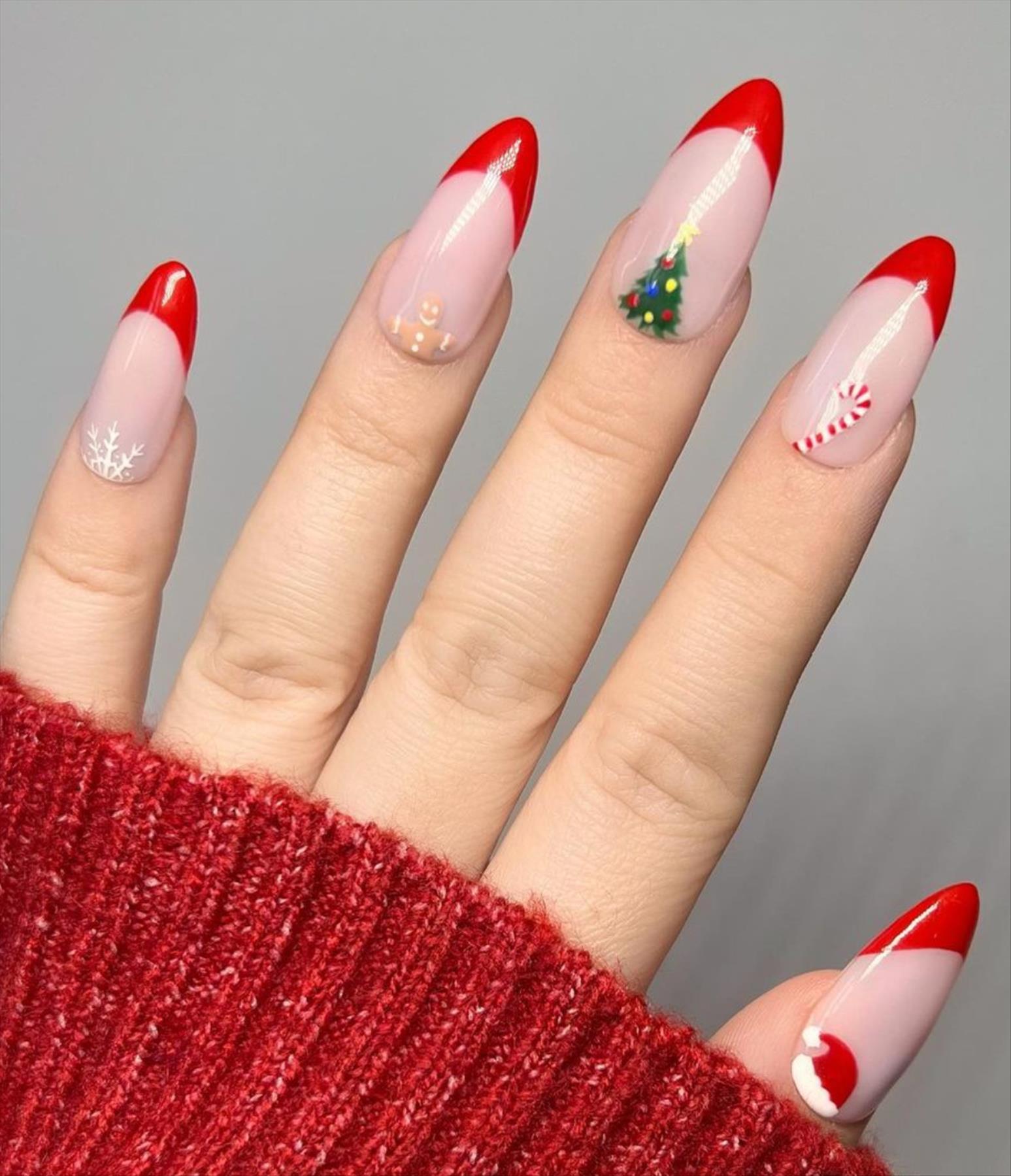 Best Christmas nail design ideas 2021 to try