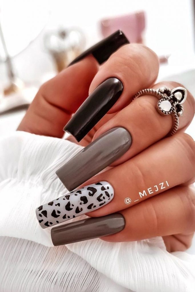 Top Winter nails 2021 trends for Christmas nails design