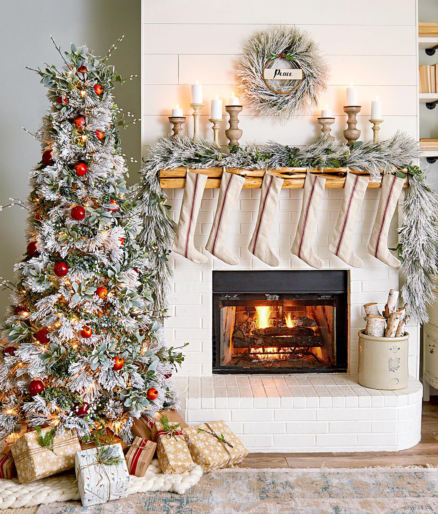 Cozy Christmas fireplace decor ideas to Warm Your Holiday