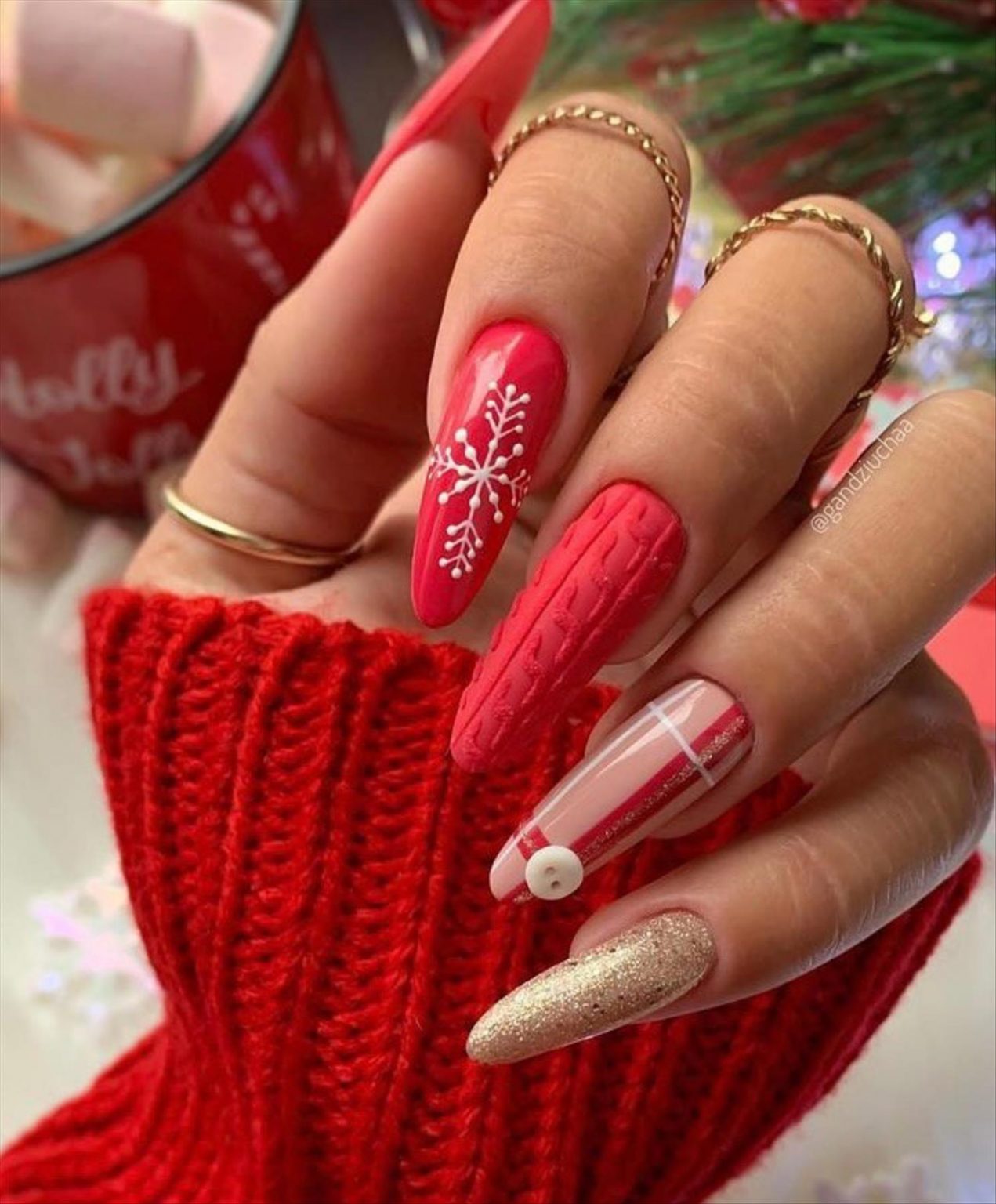 30 Best Christmas nail design ideas 2021 to try Fashionsum