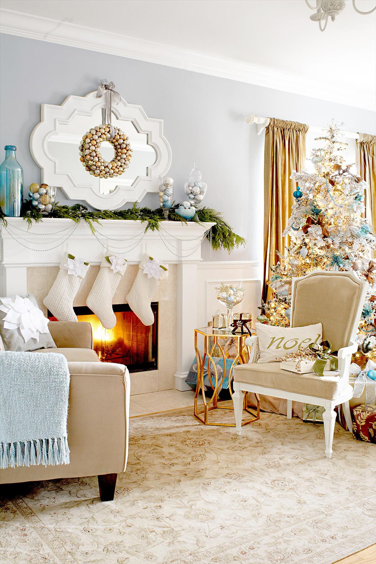 Cozy Christmas fireplace decor ideas to Warm Your Holiday