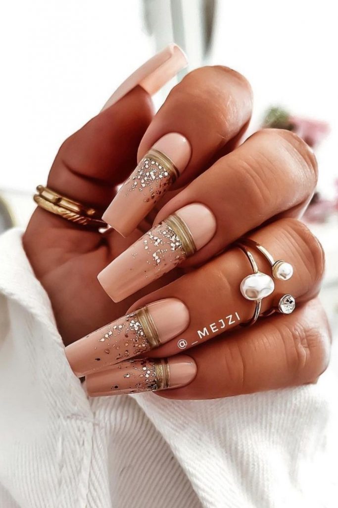 Top Winter nails 2021 trends for Christmas nails design