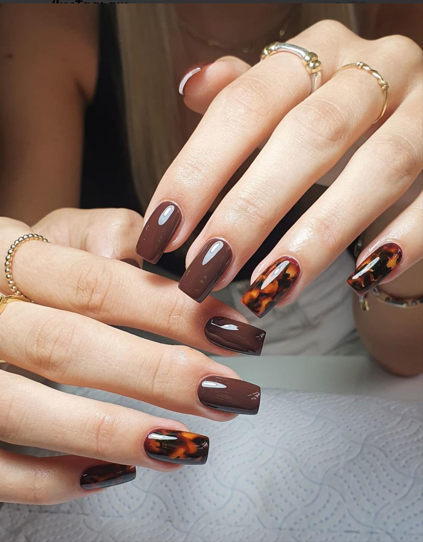 Top Short Square Nail Ideas For a Classy Look