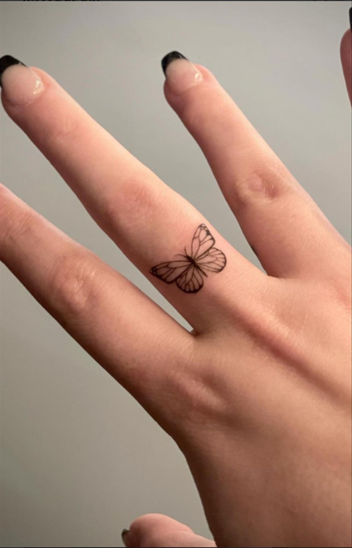 Pretty finger tattoos for girls with meaning