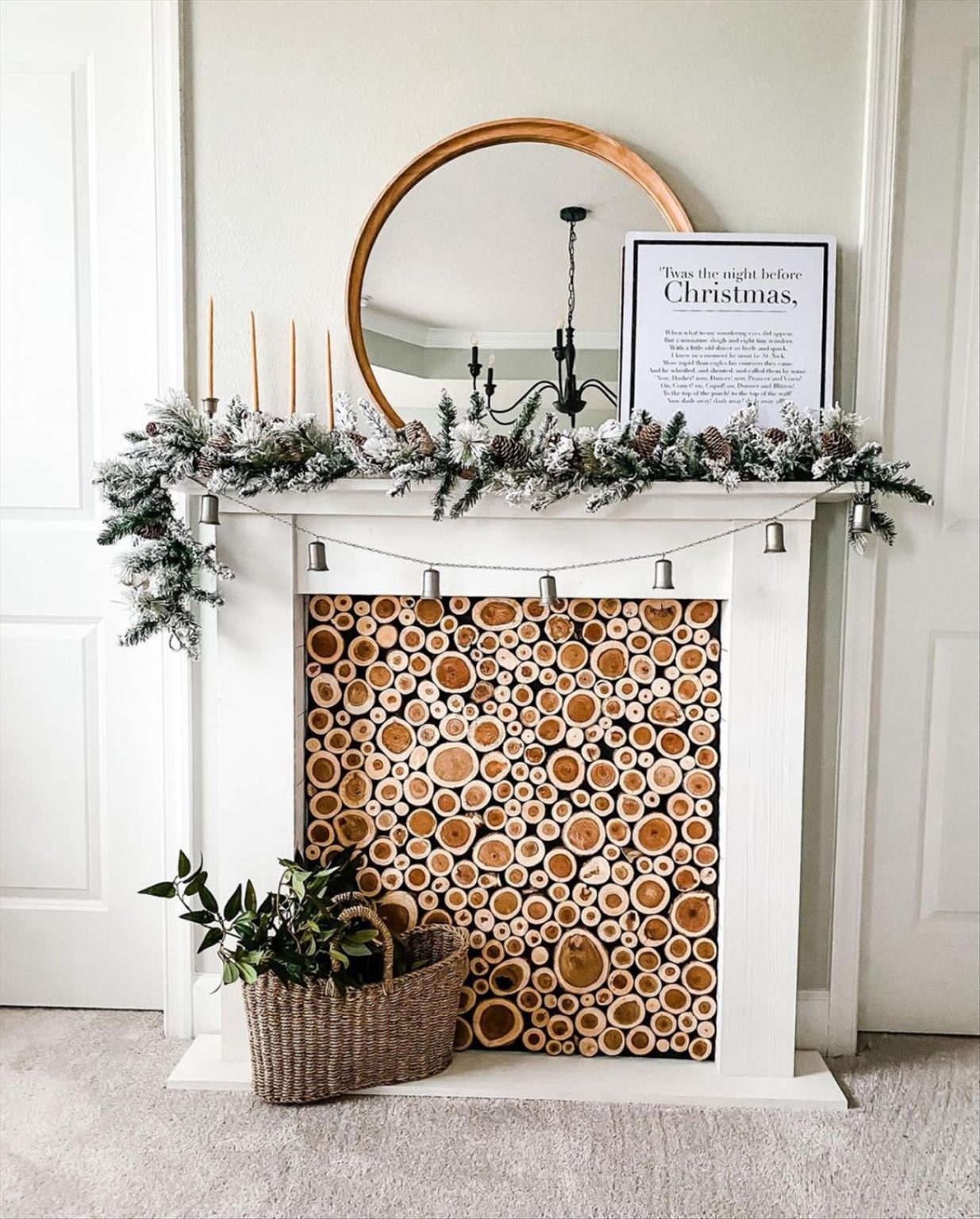 30 Cozy Christmas fireplace decor ideas to Warm Your Holiday