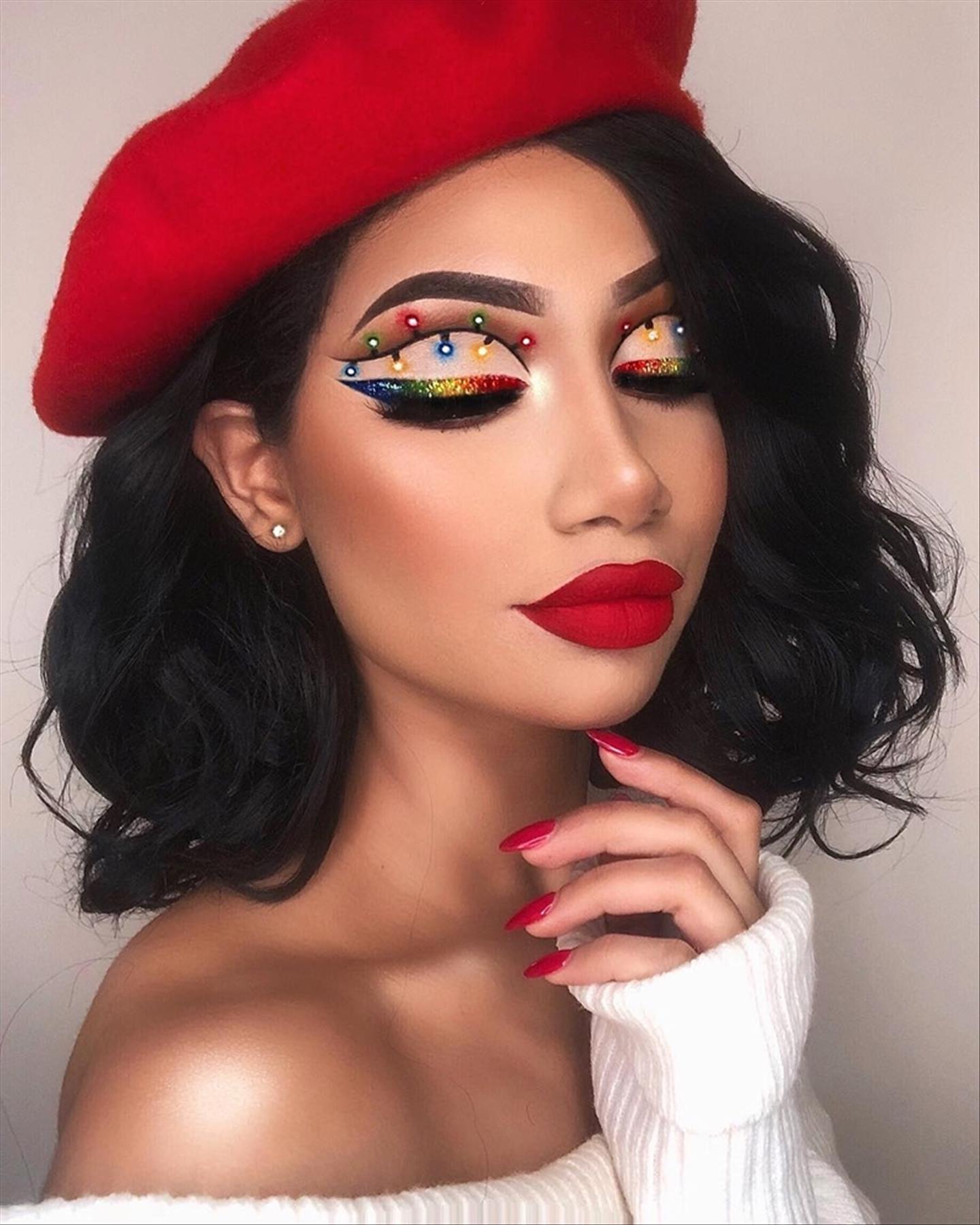 Festive Christmas Makeup Looks Ideas to Enjoy The Holiday 