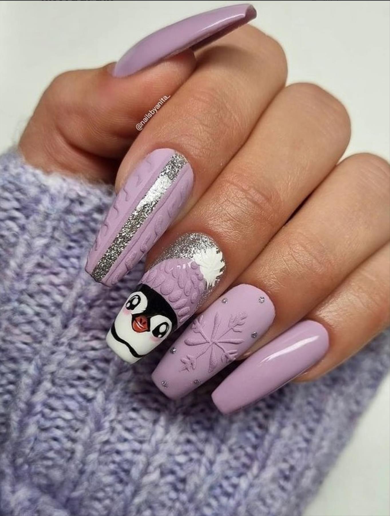 Best Christmas nail art designs 2021 for Winter