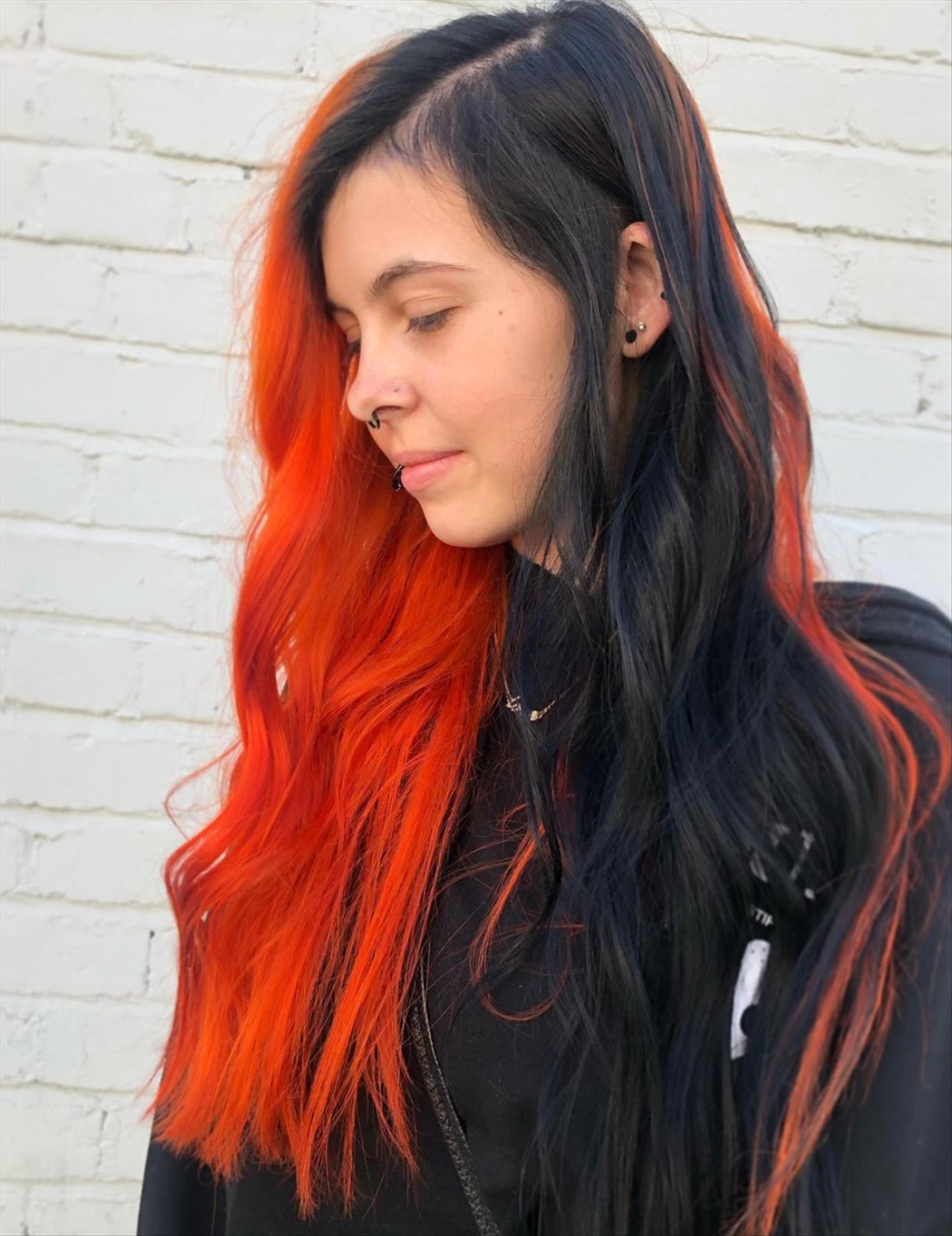 erfect two-color hair dye ideas and peekaboo highlight