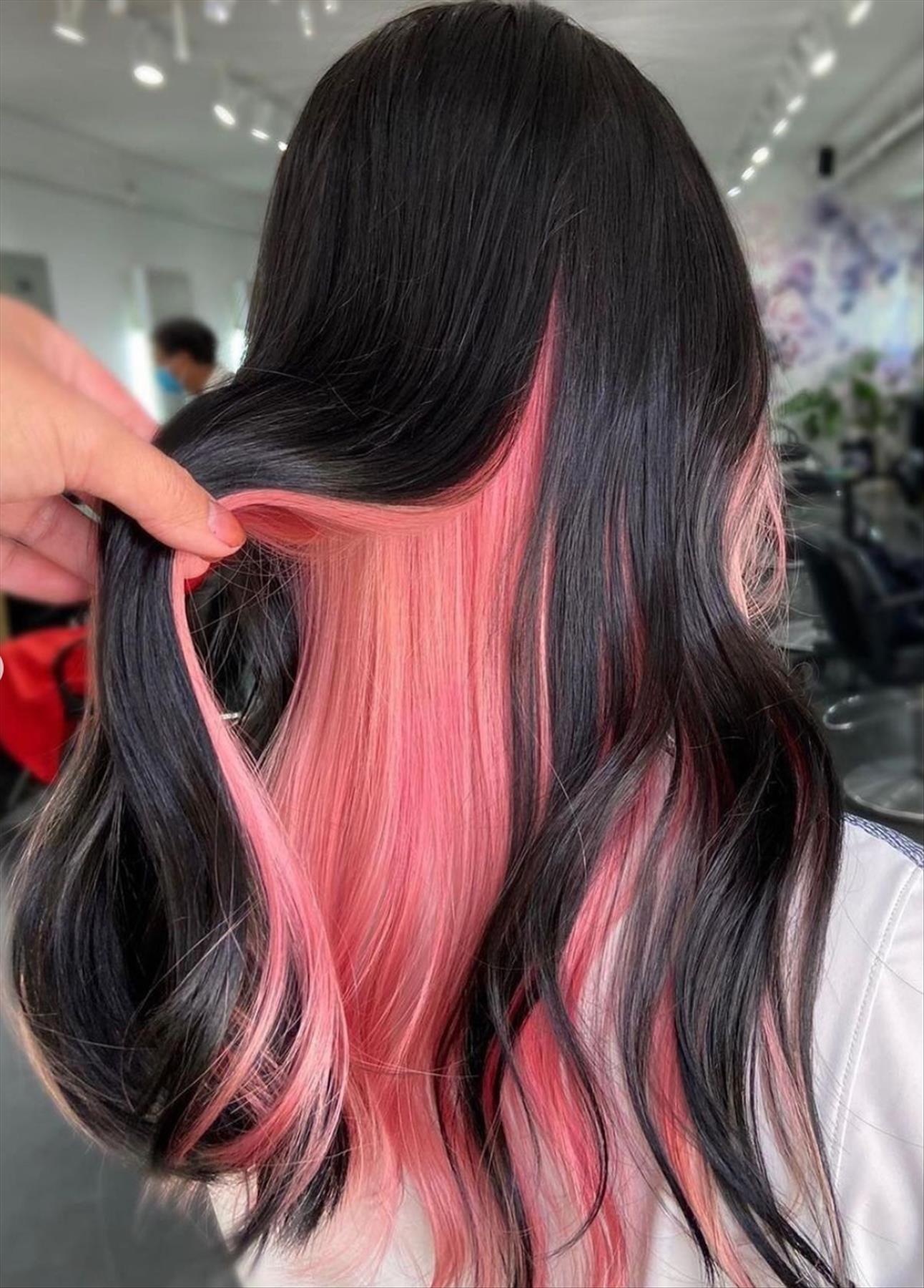 erfect two-color hair dye ideas and peekaboo highlight