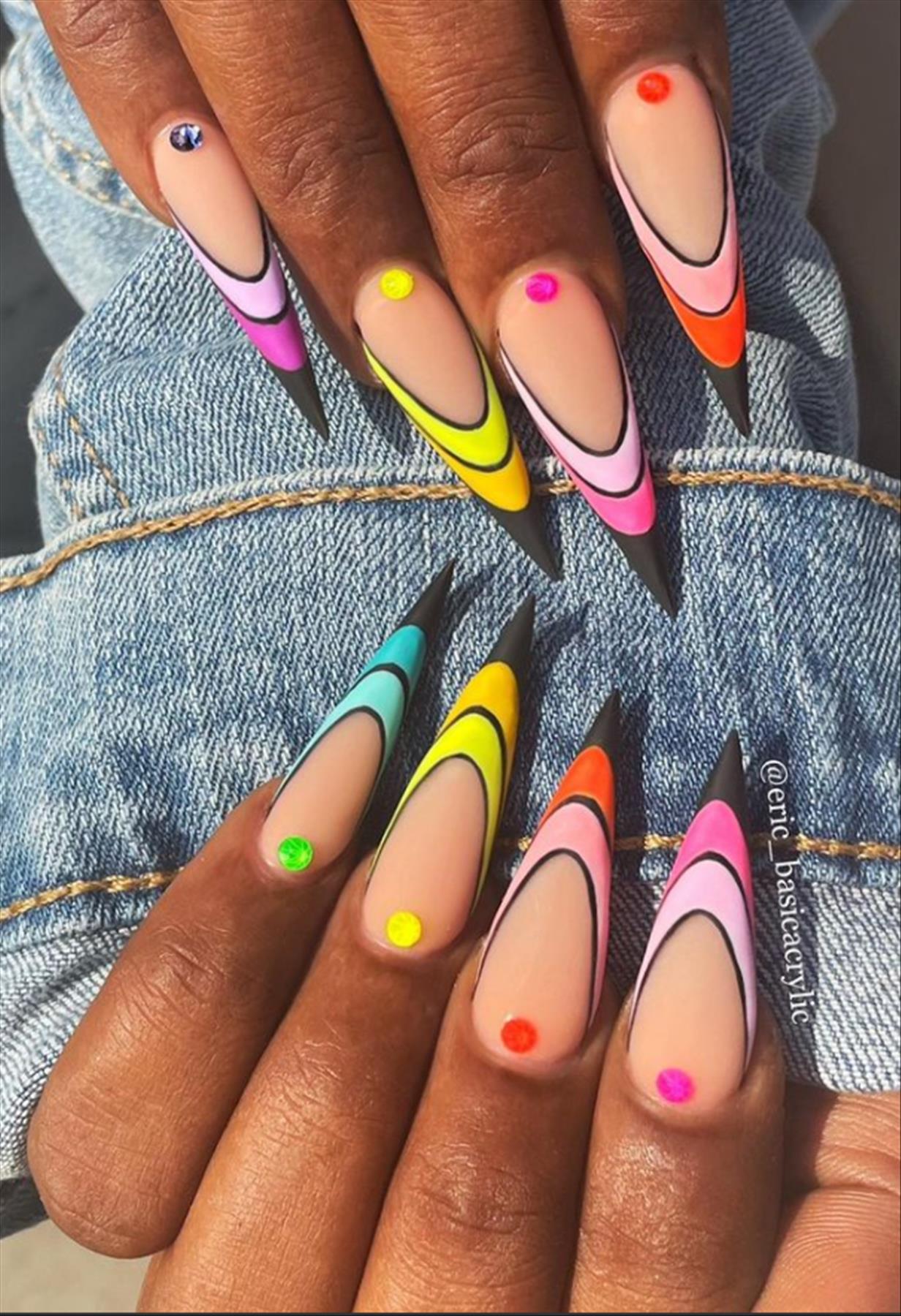 35 Cool Stiletto nails design for Winter nail 2021 trends