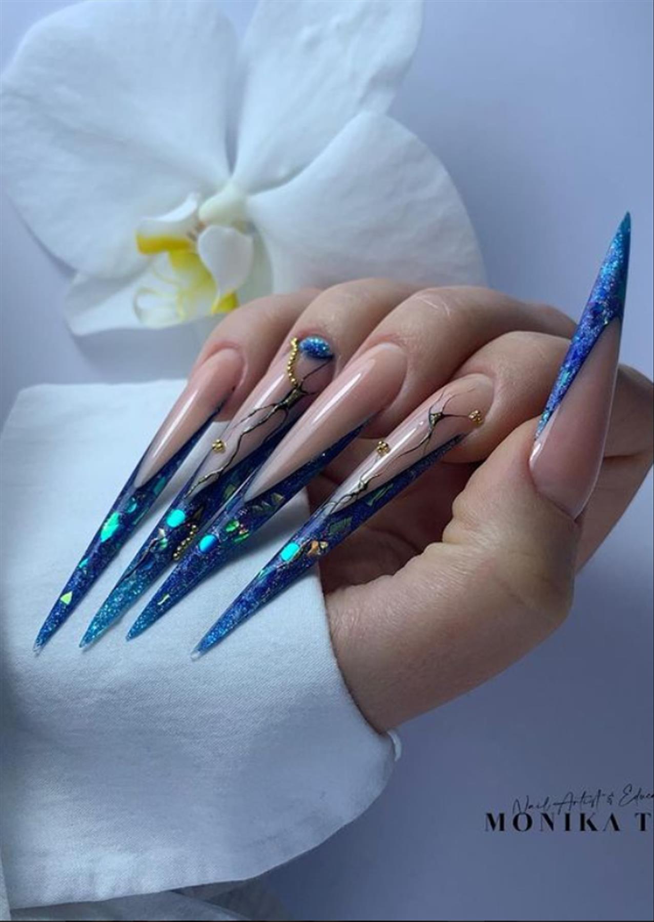 35 Cool Stiletto nails design for Winter nail 2021 trends